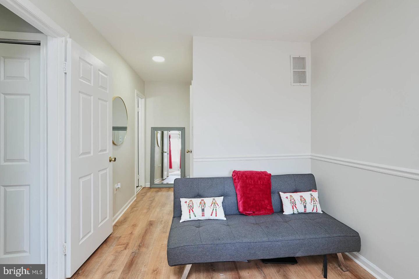 5876 PONTIAC DR, WOODBRIDGE, Virginia 22193, 4 Bedrooms Bedrooms, ,2 BathroomsBathrooms,Residential,For sale,5876 PONTIAC DR,VAPW2106818 MLS # VAPW2106818