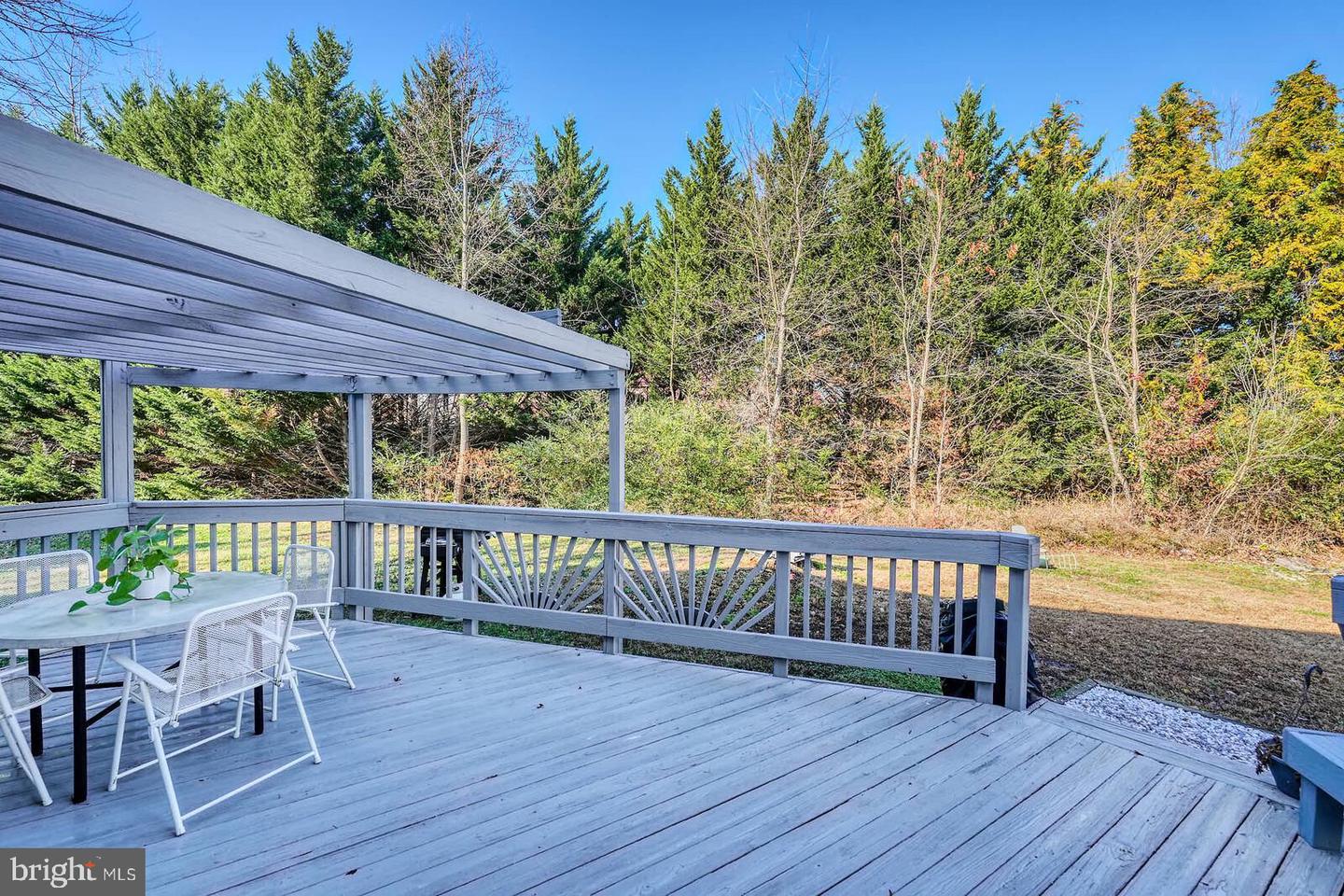 5876 PONTIAC DR, WOODBRIDGE, Virginia 22193, 4 Bedrooms Bedrooms, ,2 BathroomsBathrooms,Residential,For sale,5876 PONTIAC DR,VAPW2106818 MLS # VAPW2106818