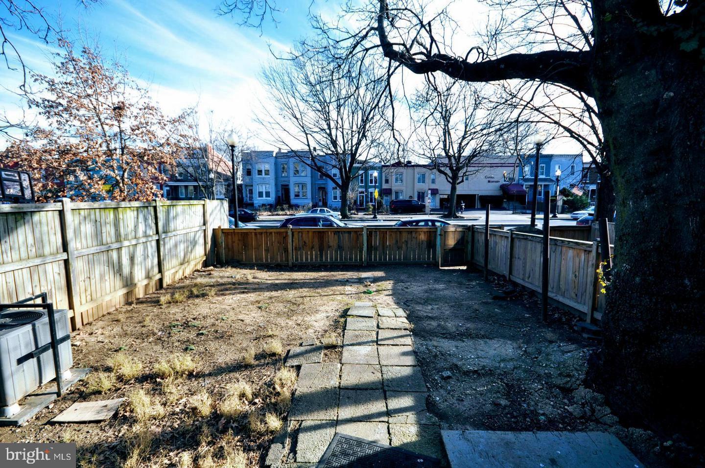 1425 H ST NE, WASHINGTON, District Of Columbia 20002, ,Land,For sale,1425 H ST NE,DCDC2232662 MLS # DCDC2232662