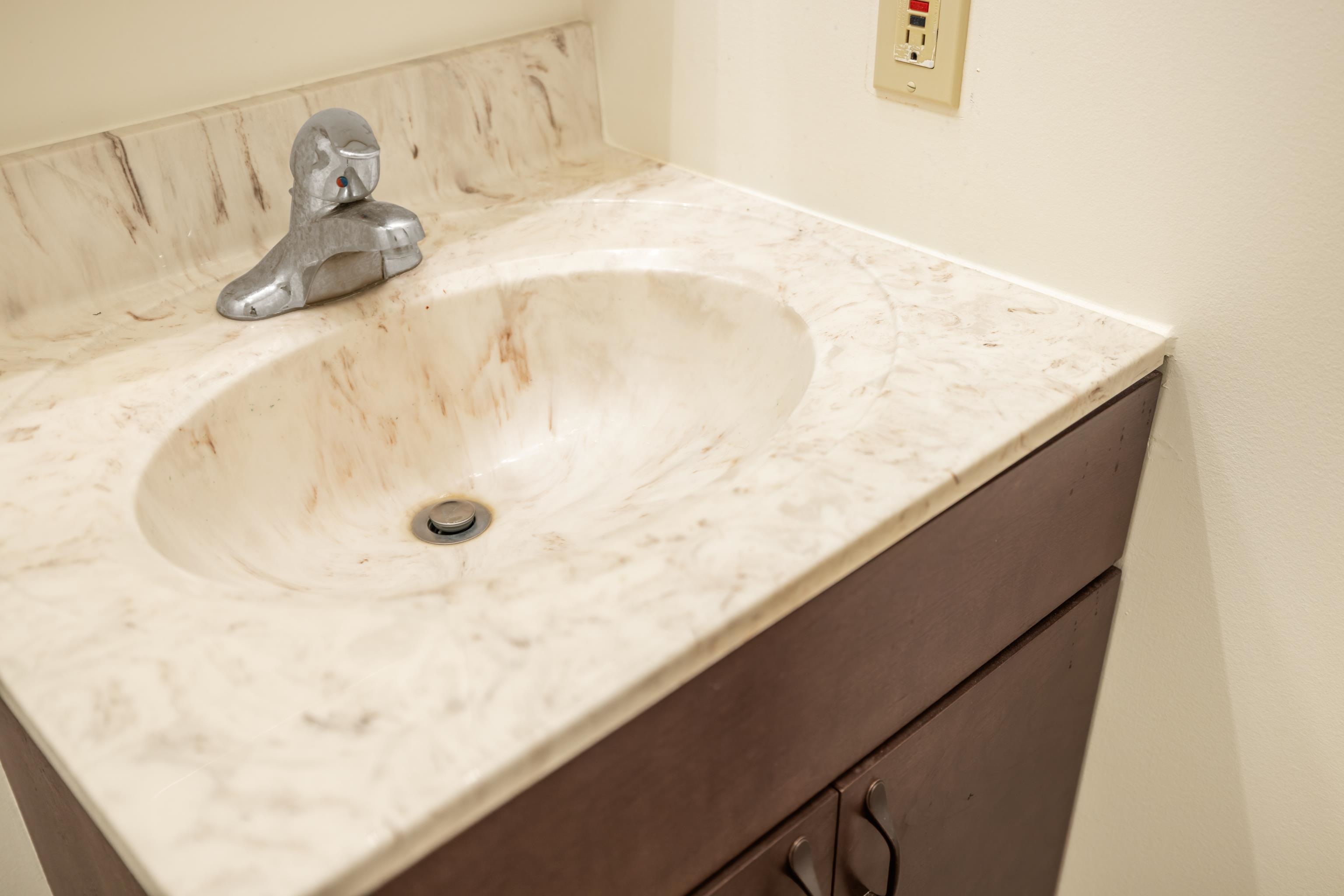 138 FIRST ST, BROADWAY, Virginia 22815, 4 Bedrooms Bedrooms, ,2 BathroomsBathrooms,Residential,138 FIRST ST,671471 MLS # 671471