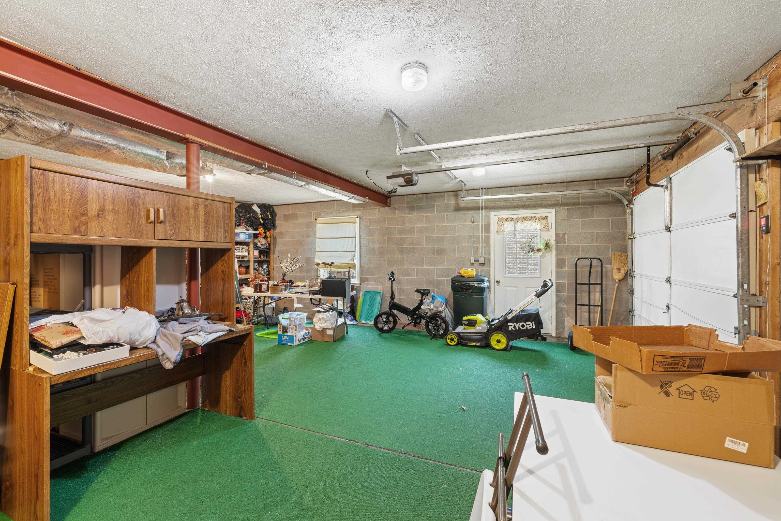 138 FIRST ST, BROADWAY, Virginia 22815, 4 Bedrooms Bedrooms, ,2 BathroomsBathrooms,Residential,138 FIRST ST,671471 MLS # 671471