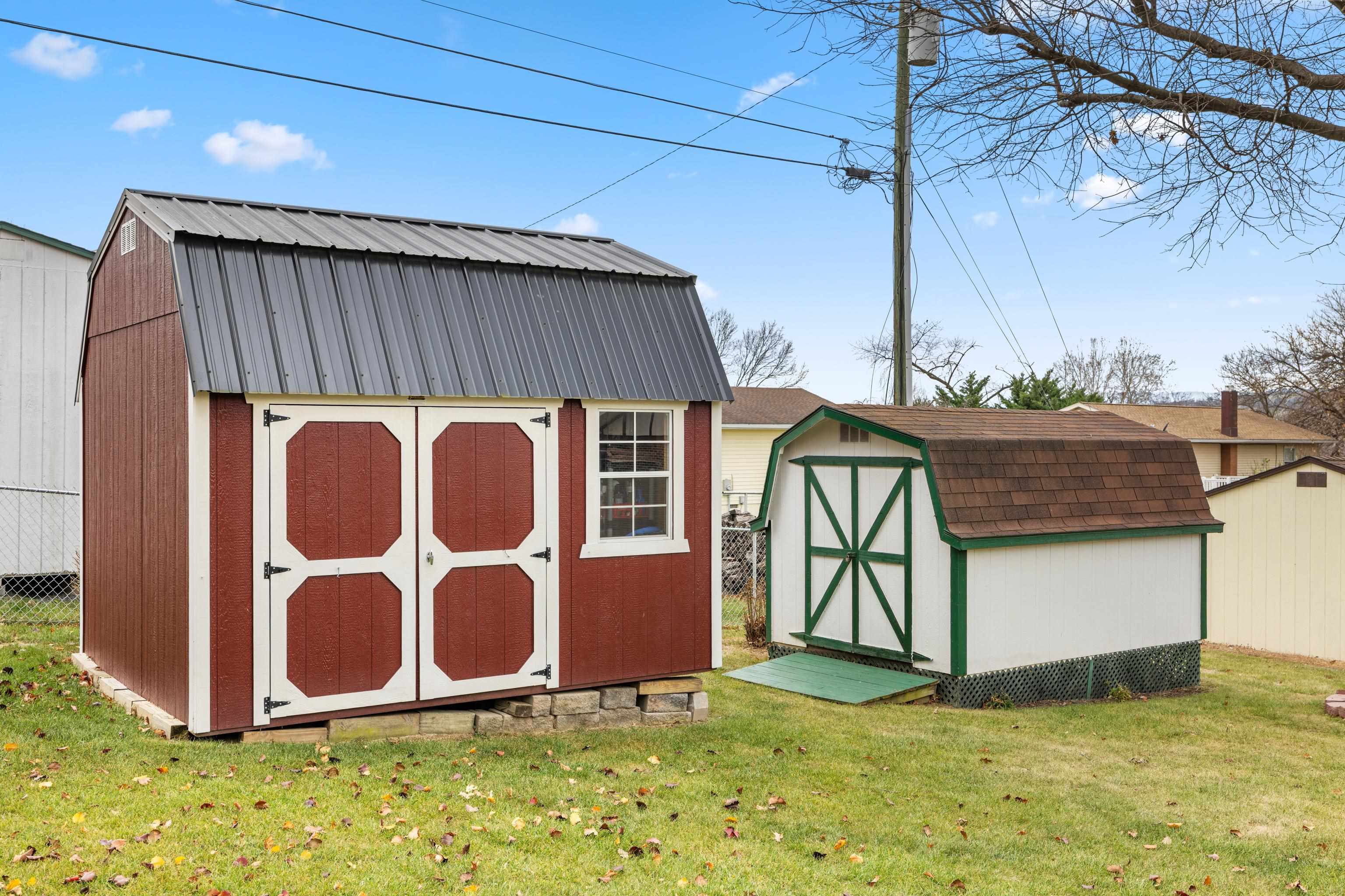 138 FIRST ST, BROADWAY, Virginia 22815, 4 Bedrooms Bedrooms, ,2 BathroomsBathrooms,Residential,138 FIRST ST,671471 MLS # 671471