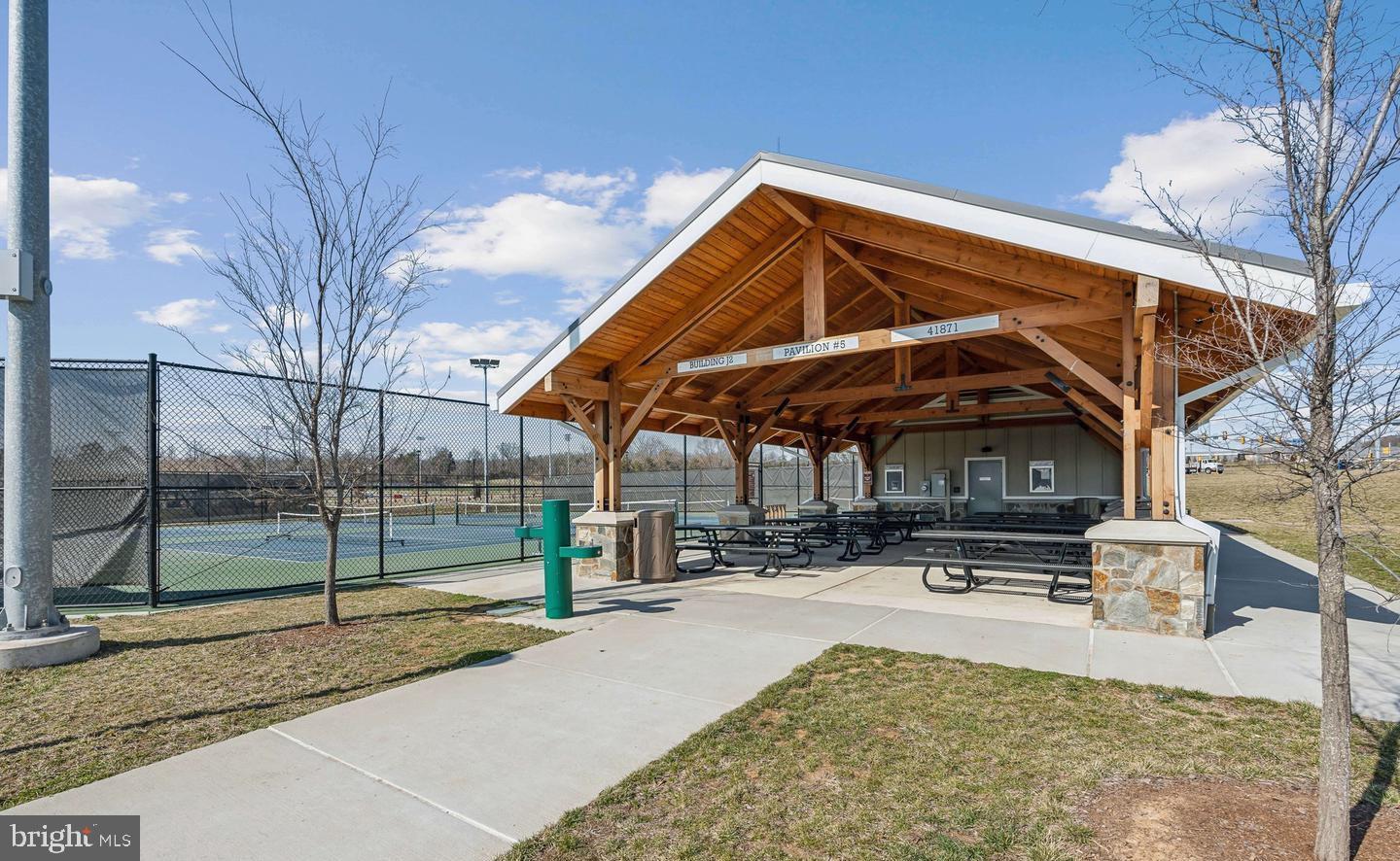 25956 CULLEN RUN PL, ALDIE, Virginia 20105, 5 Bedrooms Bedrooms, ,4 BathroomsBathrooms,Residential,For sale,25956 CULLEN RUN PL,VALO2111448 MLS # VALO2111448 25956 CULLEN RUN PL, ALDIE, Virginia 20105, 5 Bedrooms Bedrooms, ,4 BathroomsBathrooms,Residential,For sale,25956 CULLEN RUN PL,VALO2111448 MLS # VALO2111448