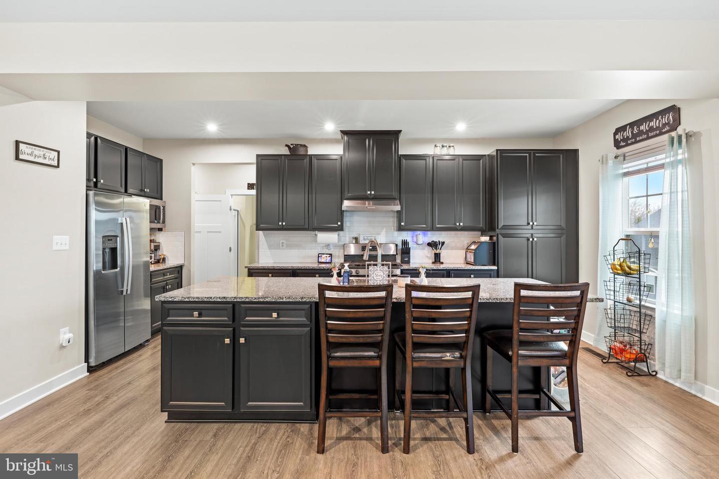 10166 OAK CIRCLE LN, MCGAHEYSVILLE, Virginia 22840, 6 Bedrooms Bedrooms, ,5 BathroomsBathrooms,Residential,For sale,10166 OAK CIRCLE LN,VARO2002746 MLS # VARO2002746