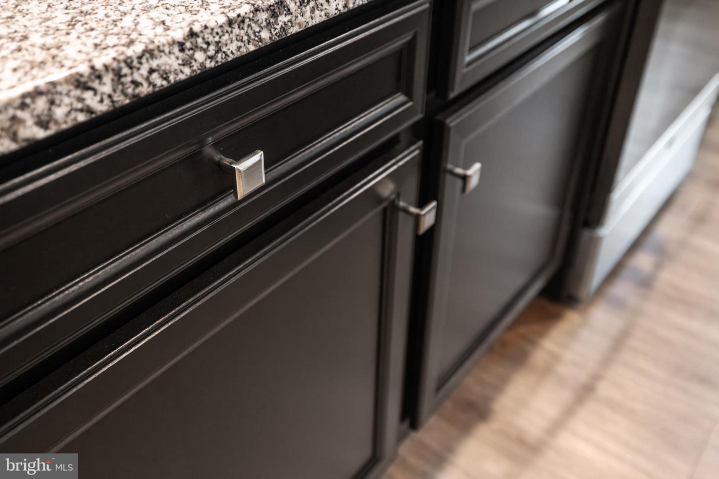 10166 OAK CIRCLE LN, MCGAHEYSVILLE, Virginia 22840, 6 Bedrooms Bedrooms, ,5 BathroomsBathrooms,Residential,For sale,10166 OAK CIRCLE LN,VARO2002746 MLS # VARO2002746