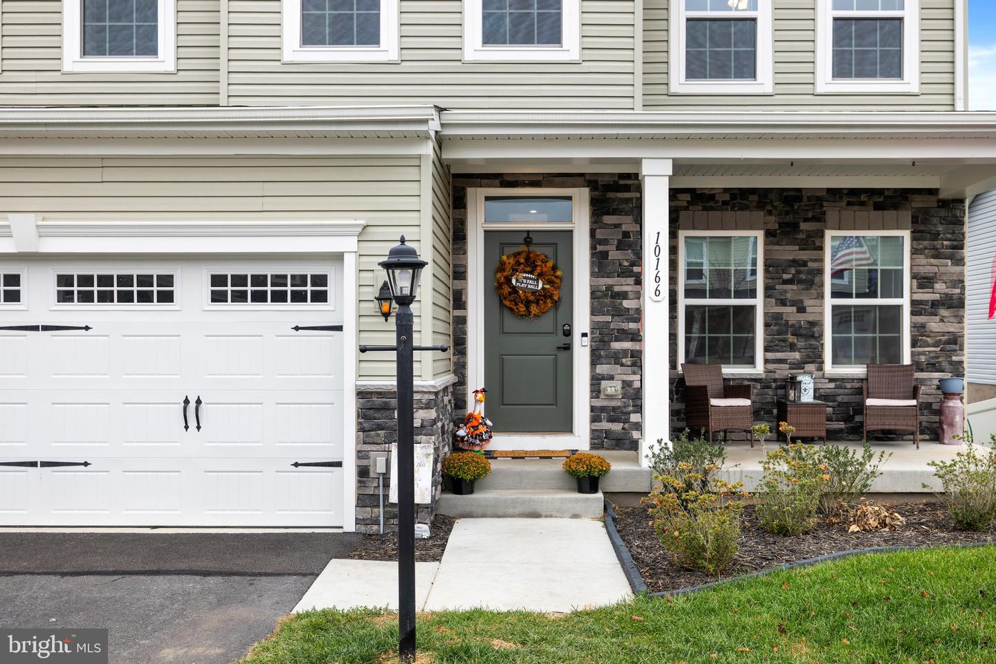 10166 OAK CIRCLE LN, MCGAHEYSVILLE, Virginia 22840, 6 Bedrooms Bedrooms, ,5 BathroomsBathrooms,Residential,For sale,10166 OAK CIRCLE LN,VARO2002746 MLS # VARO2002746