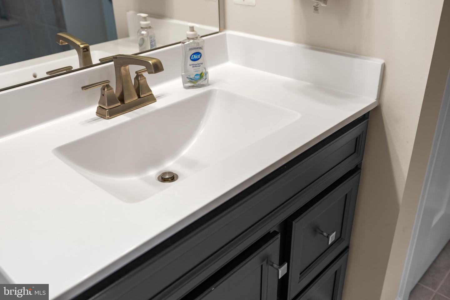 10166 OAK CIRCLE LN, MCGAHEYSVILLE, Virginia 22840, 6 Bedrooms Bedrooms, ,5 BathroomsBathrooms,Residential,For sale,10166 OAK CIRCLE LN,VARO2002746 MLS # VARO2002746