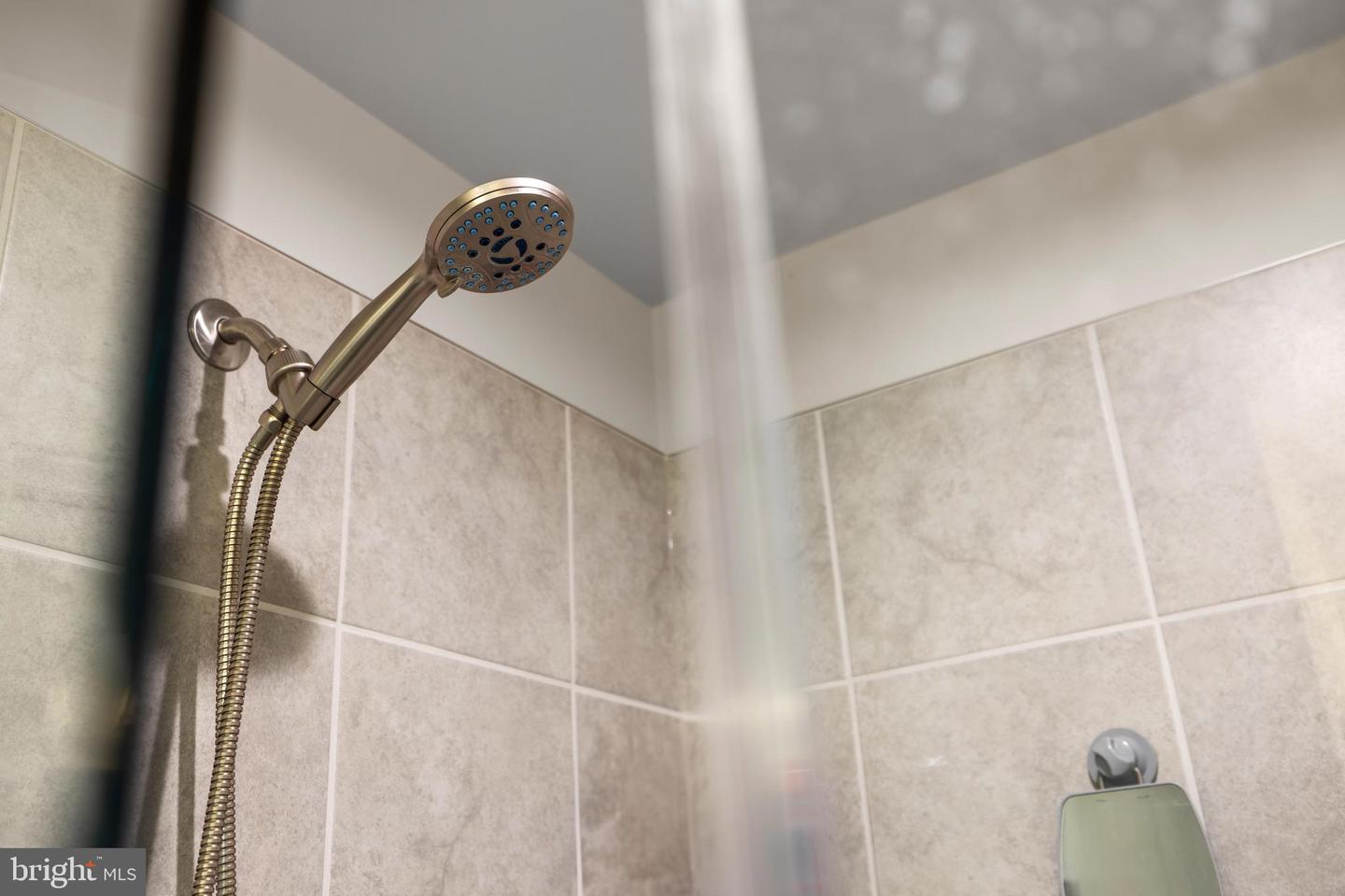 10166 OAK CIRCLE LN, MCGAHEYSVILLE, Virginia 22840, 6 Bedrooms Bedrooms, ,5 BathroomsBathrooms,Residential,For sale,10166 OAK CIRCLE LN,VARO2002746 MLS # VARO2002746