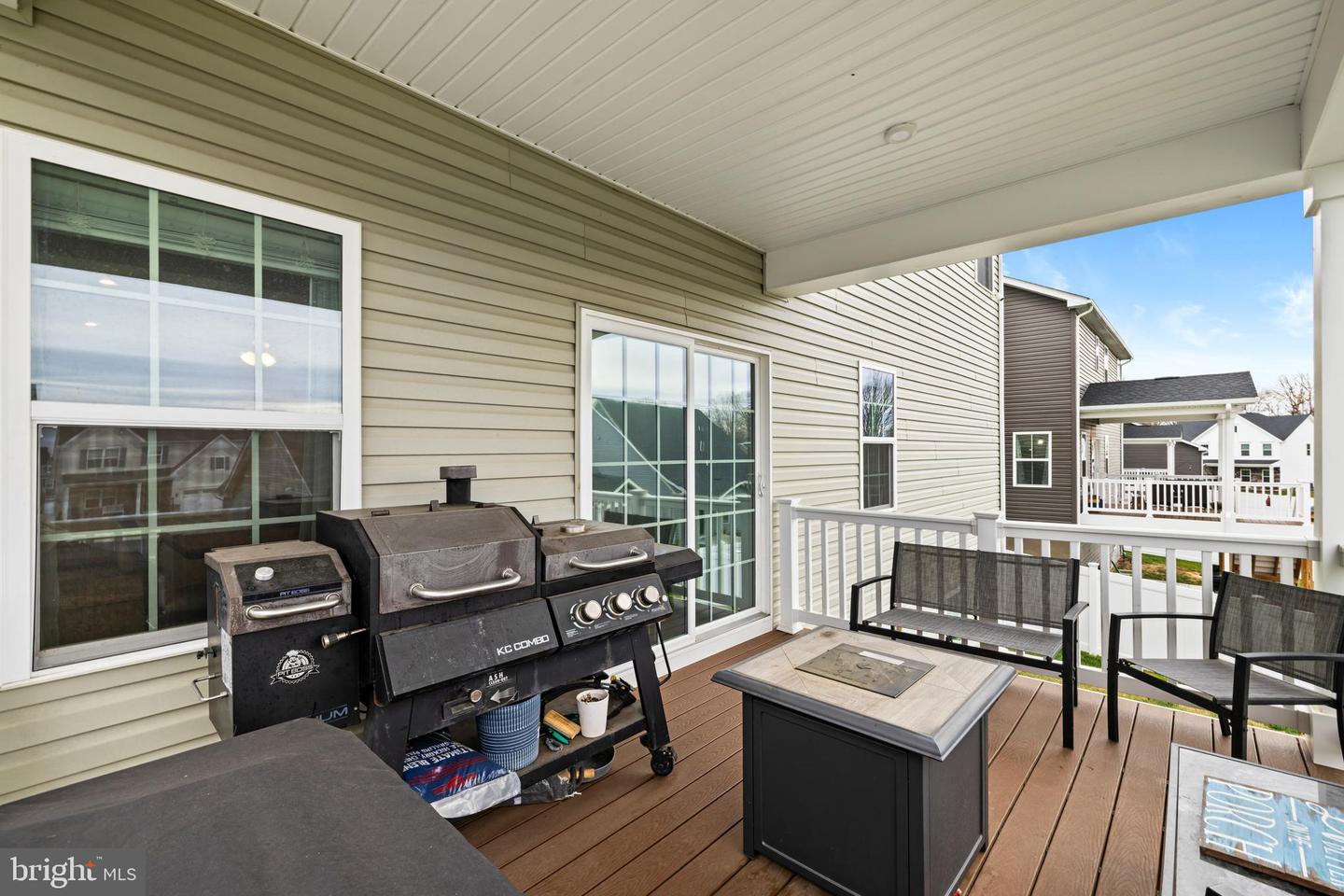 10166 OAK CIRCLE LN, MCGAHEYSVILLE, Virginia 22840, 6 Bedrooms Bedrooms, ,5 BathroomsBathrooms,Residential,For sale,10166 OAK CIRCLE LN,VARO2002746 MLS # VARO2002746