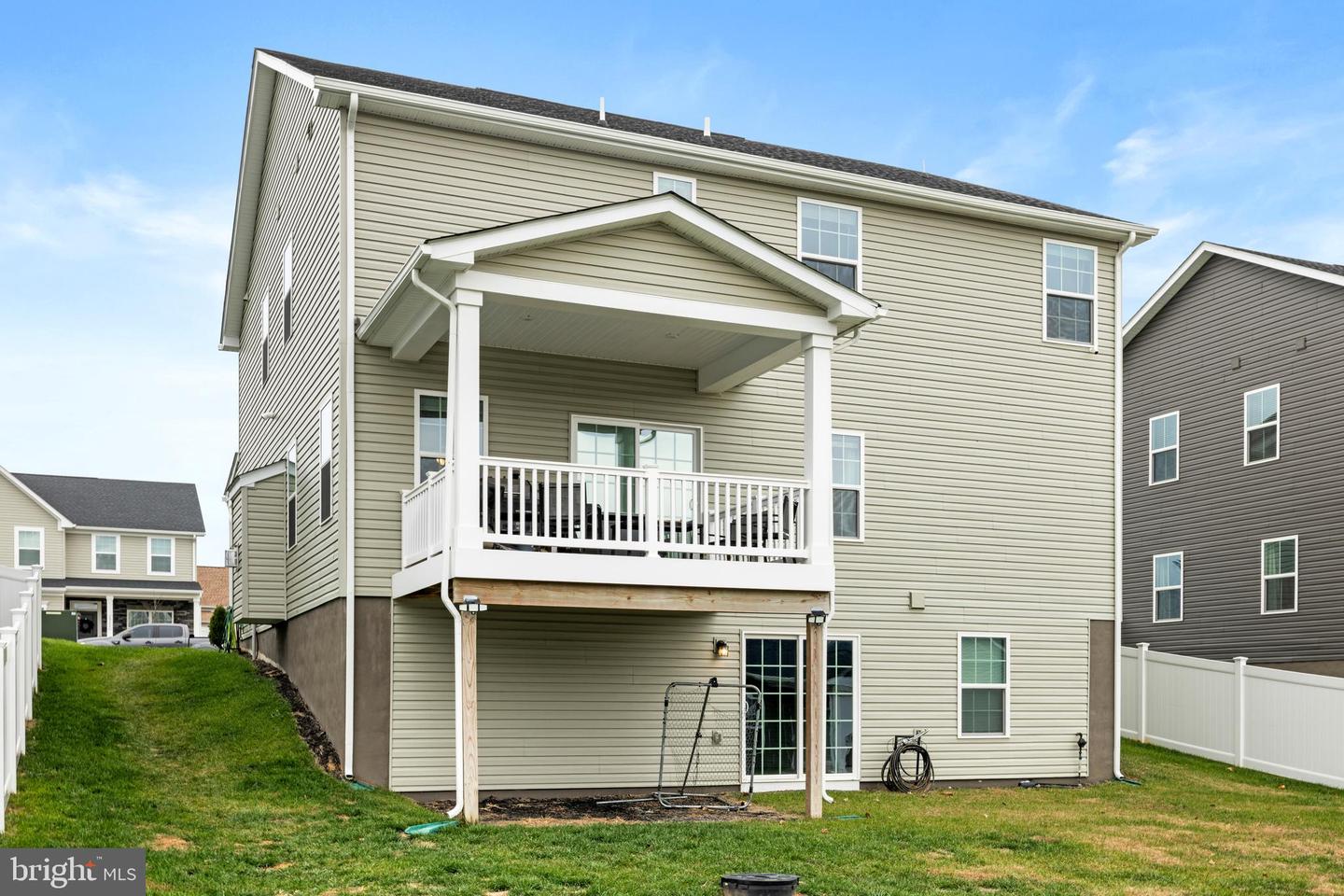 10166 OAK CIRCLE LN, MCGAHEYSVILLE, Virginia 22840, 6 Bedrooms Bedrooms, ,5 BathroomsBathrooms,Residential,For sale,10166 OAK CIRCLE LN,VARO2002746 MLS # VARO2002746