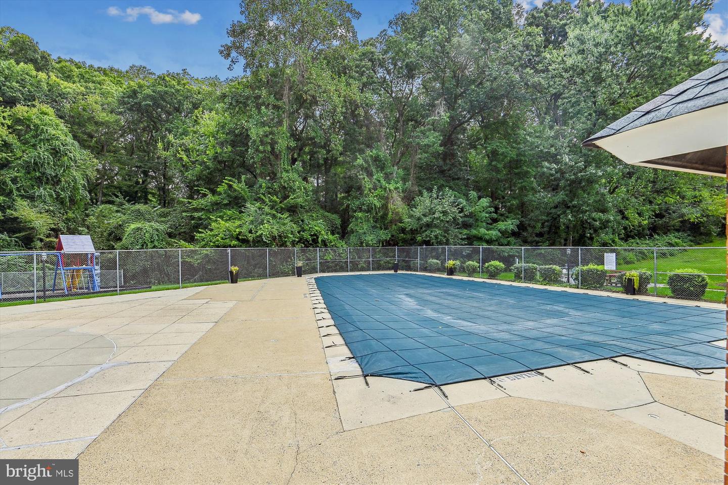 3874 LYNDHURST DR #103, FAIRFAX, Virginia 22031, 2 Bedrooms Bedrooms, ,1 BathroomBathrooms,Residential,For sale,3874 LYNDHURST DR #103,VAFC2007516 MLS # VAFC2007516