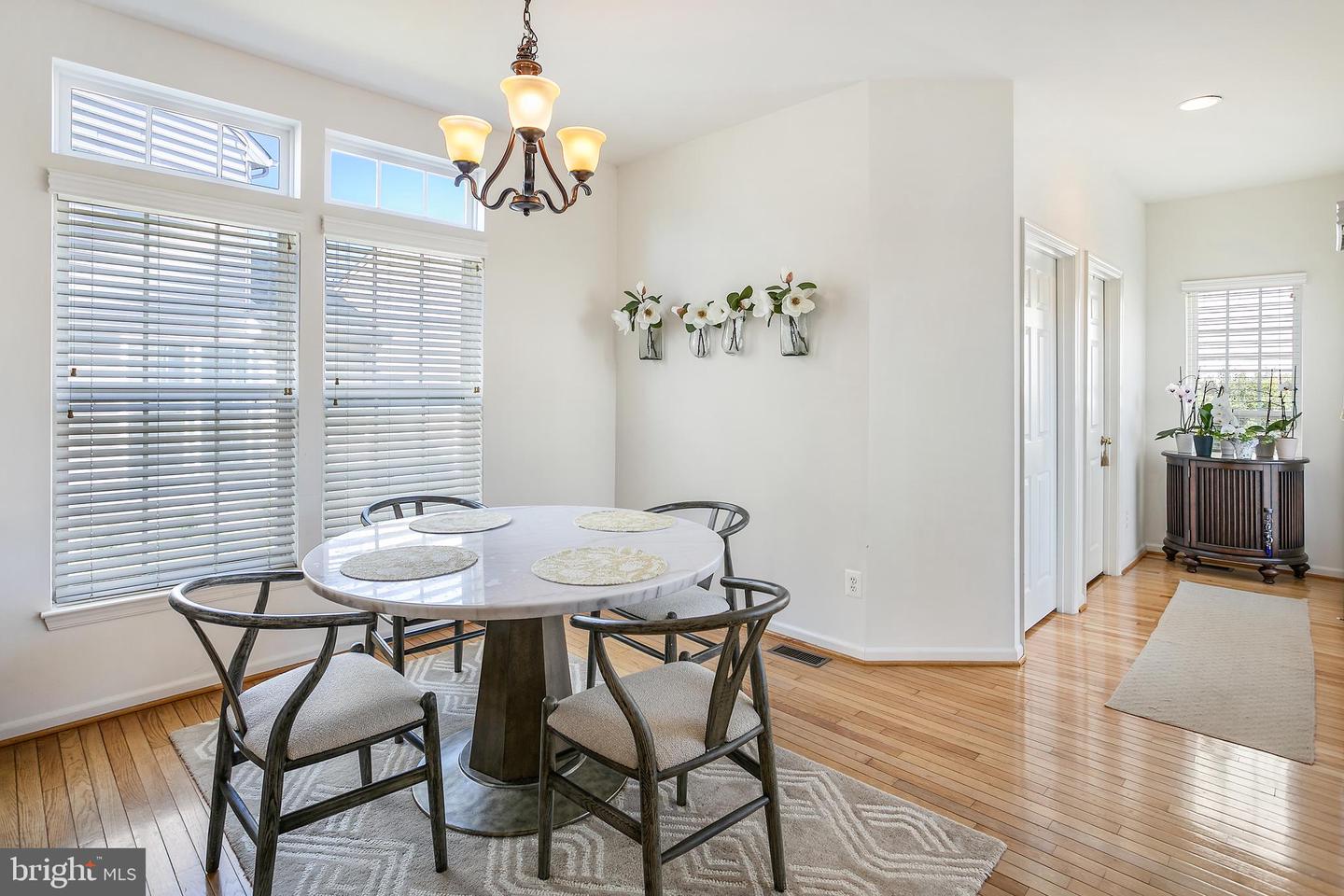 2424 FIVE FATHOM CIR, WOODBRIDGE, Virginia 22191, 5 Bedrooms Bedrooms, ,3 BathroomsBathrooms,Residential,For sale,2424 FIVE FATHOM CIR,VAPW2108274 MLS # VAPW2108274