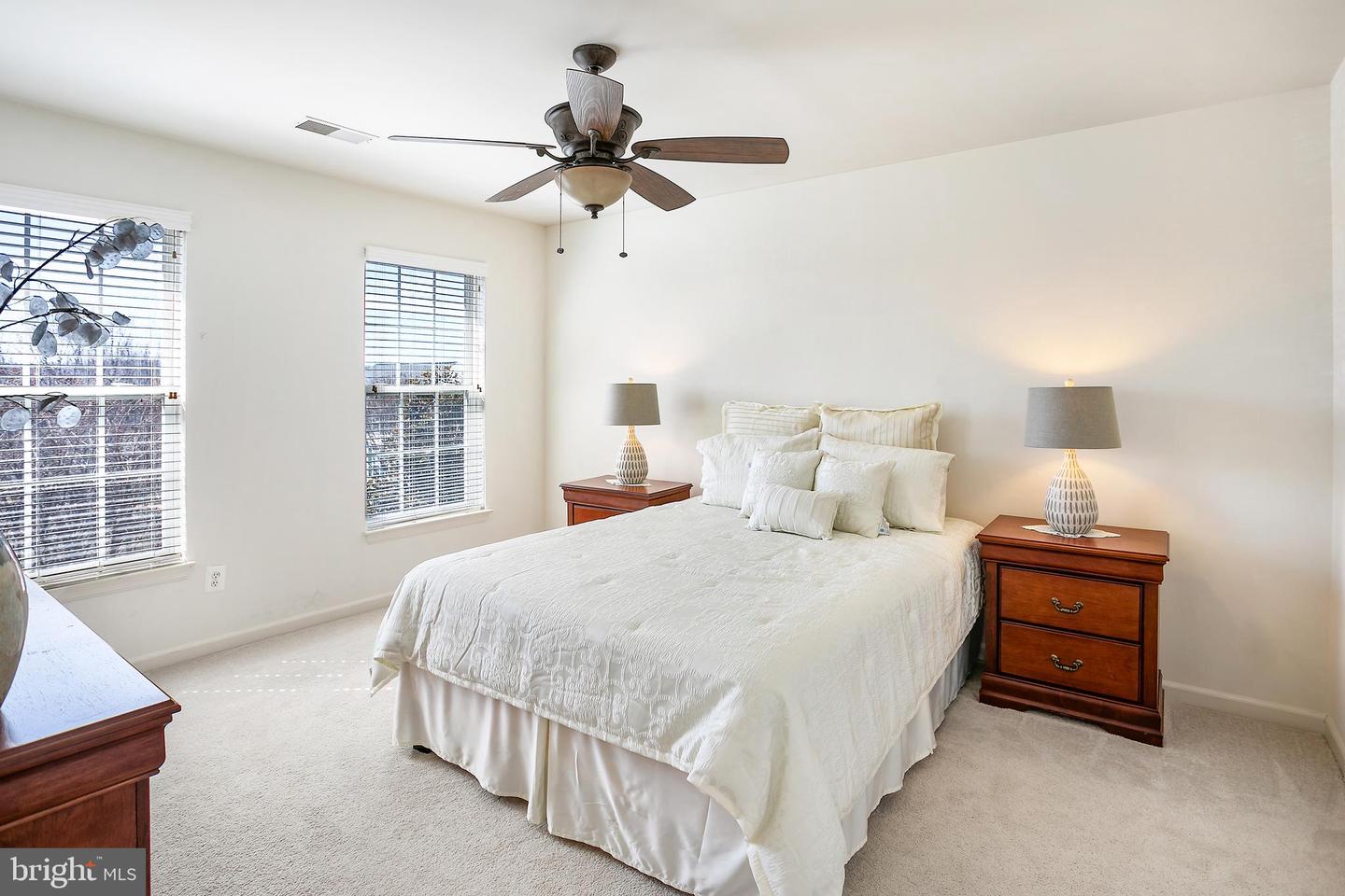 2424 FIVE FATHOM CIR, WOODBRIDGE, Virginia 22191, 5 Bedrooms Bedrooms, ,3 BathroomsBathrooms,Residential,For sale,2424 FIVE FATHOM CIR,VAPW2108274 MLS # VAPW2108274