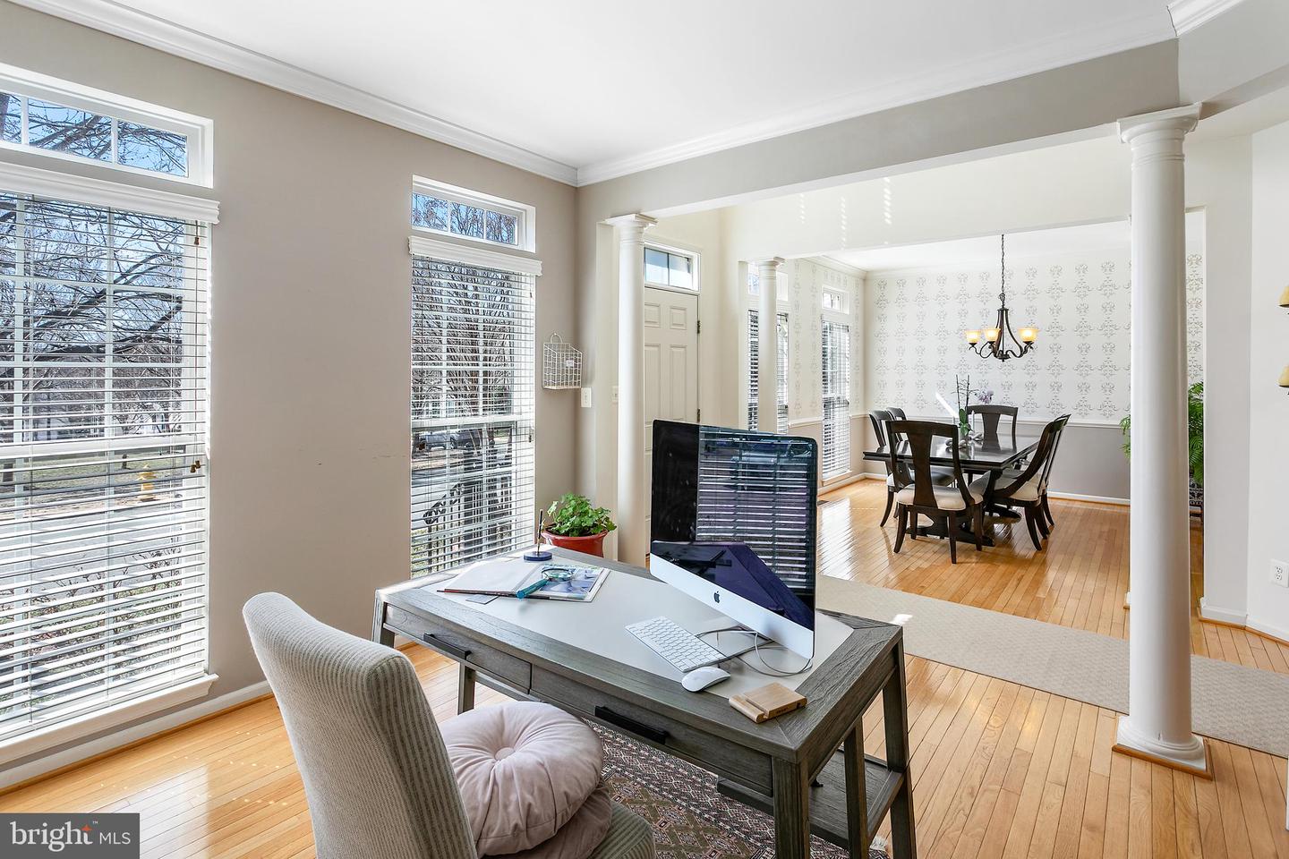 2424 FIVE FATHOM CIR, WOODBRIDGE, Virginia 22191, 5 Bedrooms Bedrooms, ,3 BathroomsBathrooms,Residential,For sale,2424 FIVE FATHOM CIR,VAPW2108274 MLS # VAPW2108274