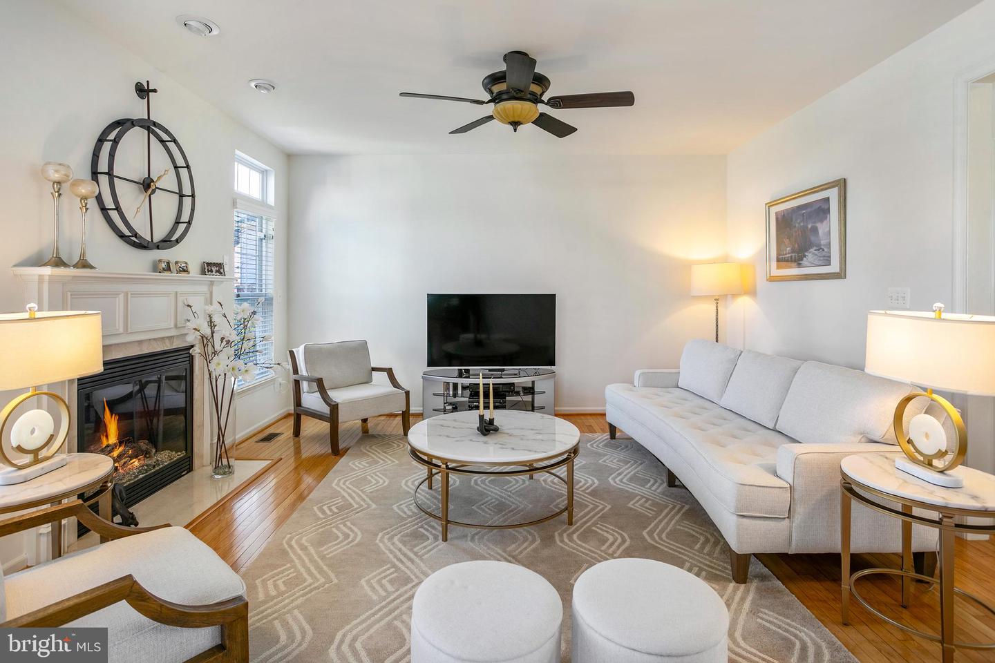 2424 FIVE FATHOM CIR, WOODBRIDGE, Virginia 22191, 5 Bedrooms Bedrooms, ,3 BathroomsBathrooms,Residential,For sale,2424 FIVE FATHOM CIR,VAPW2108274 MLS # VAPW2108274