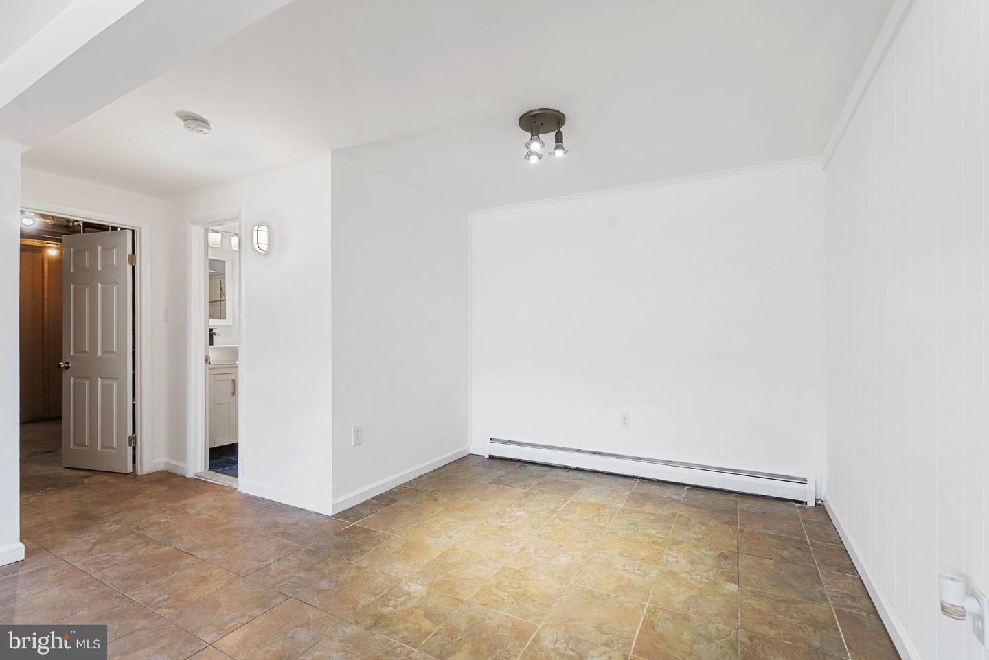 13421 HILLENDALE DR, WOODBRIDGE, Virginia 22193, 4 Bedrooms Bedrooms, 10 Rooms Rooms,2 BathroomsBathrooms,Residential,For sale,13421 HILLENDALE DR,VAPW2108322 MLS # VAPW2108322