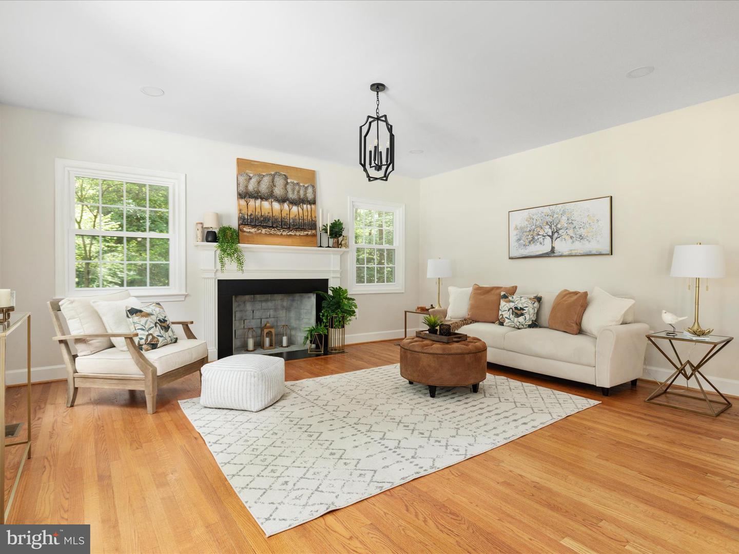 13209 JOHNNY MOORE LN, CLIFTON, Virginia 20124, 5 Bedrooms Bedrooms, ,4 BathroomsBathrooms,Residential,For sale,13209 JOHNNY MOORE LN,VAFX2280446 MLS # VAFX2280446 13209 JOHNNY MOORE LN, CLIFTON, Virginia 20124, 5 Bedrooms Bedrooms, ,4 BathroomsBathrooms,Residential,For sale,13209 JOHNNY MOORE LN,VAFX2280446 MLS # VAFX2280446