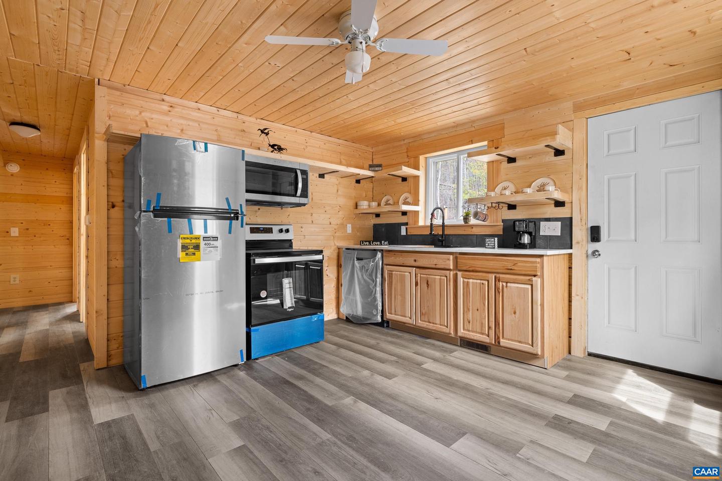 136 WILDWOOD LN, SHENANDOAH, Virginia 22849, 4 Bedrooms Bedrooms, ,2 BathroomsBathrooms,Residential,For sale,136 WILDWOOD LN,671446 MLS # 671446