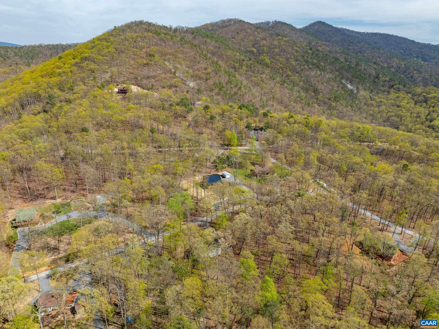 136 WILDWOOD LN, SHENANDOAH, Virginia 22849, 4 Bedrooms Bedrooms, ,2 BathroomsBathrooms,Residential,For sale,136 WILDWOOD LN,671446 MLS # 671446