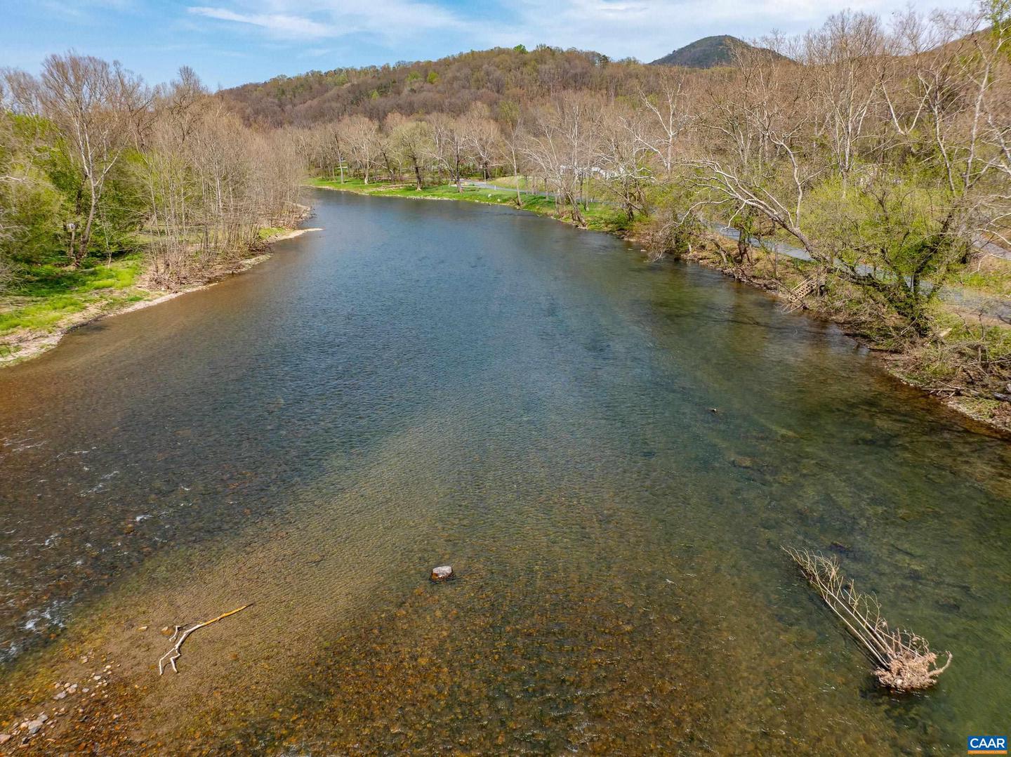136 WILDWOOD LN, SHENANDOAH, Virginia 22849, 4 Bedrooms Bedrooms, ,2 BathroomsBathrooms,Residential,For sale,136 WILDWOOD LN,671446 MLS # 671446