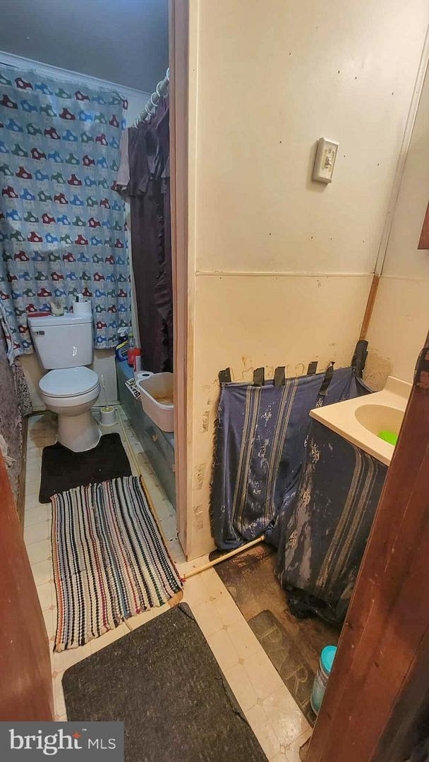 14212 SHELL BRIDGE RD, PAINTER, Virginia 23420, 2 Bedrooms Bedrooms, ,1 BathroomBathrooms,Residential,For sale,14212 SHELL BRIDGE RD,VAAC2002426 MLS # VAAC2002426