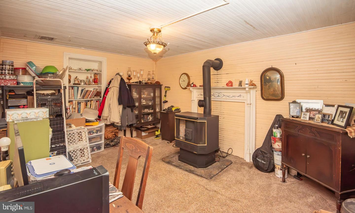 14735 MONTRESOR RD, LEESBURG, Virginia 20176, 4 Bedrooms Bedrooms, ,1 BathroomBathrooms,Residential,For sale,14735 MONTRESOR RD,VALO2111626 MLS # VALO2111626