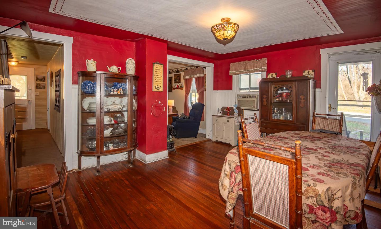 14735 MONTRESOR RD, LEESBURG, Virginia 20176, 4 Bedrooms Bedrooms, ,1 BathroomBathrooms,Residential,For sale,14735 MONTRESOR RD,VALO2111626 MLS # VALO2111626