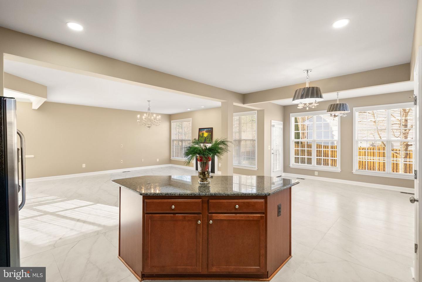 7722 YALTA WAY, GAINESVILLE, Virginia 20155, 4 Bedrooms Bedrooms, 11 Rooms Rooms,3 BathroomsBathrooms,Residential,For sale,7722 YALTA WAY,VAPW2108262 MLS # VAPW2108262