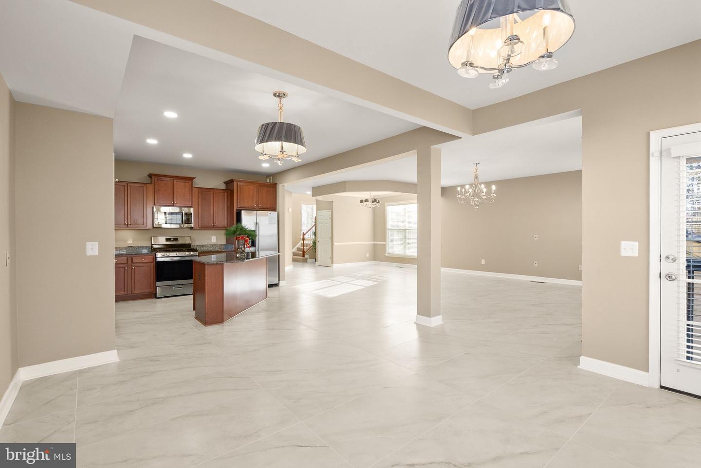 7722 YALTA WAY, GAINESVILLE, Virginia 20155, 4 Bedrooms Bedrooms, 11 Rooms Rooms,3 BathroomsBathrooms,Residential,For sale,7722 YALTA WAY,VAPW2108262 MLS # VAPW2108262