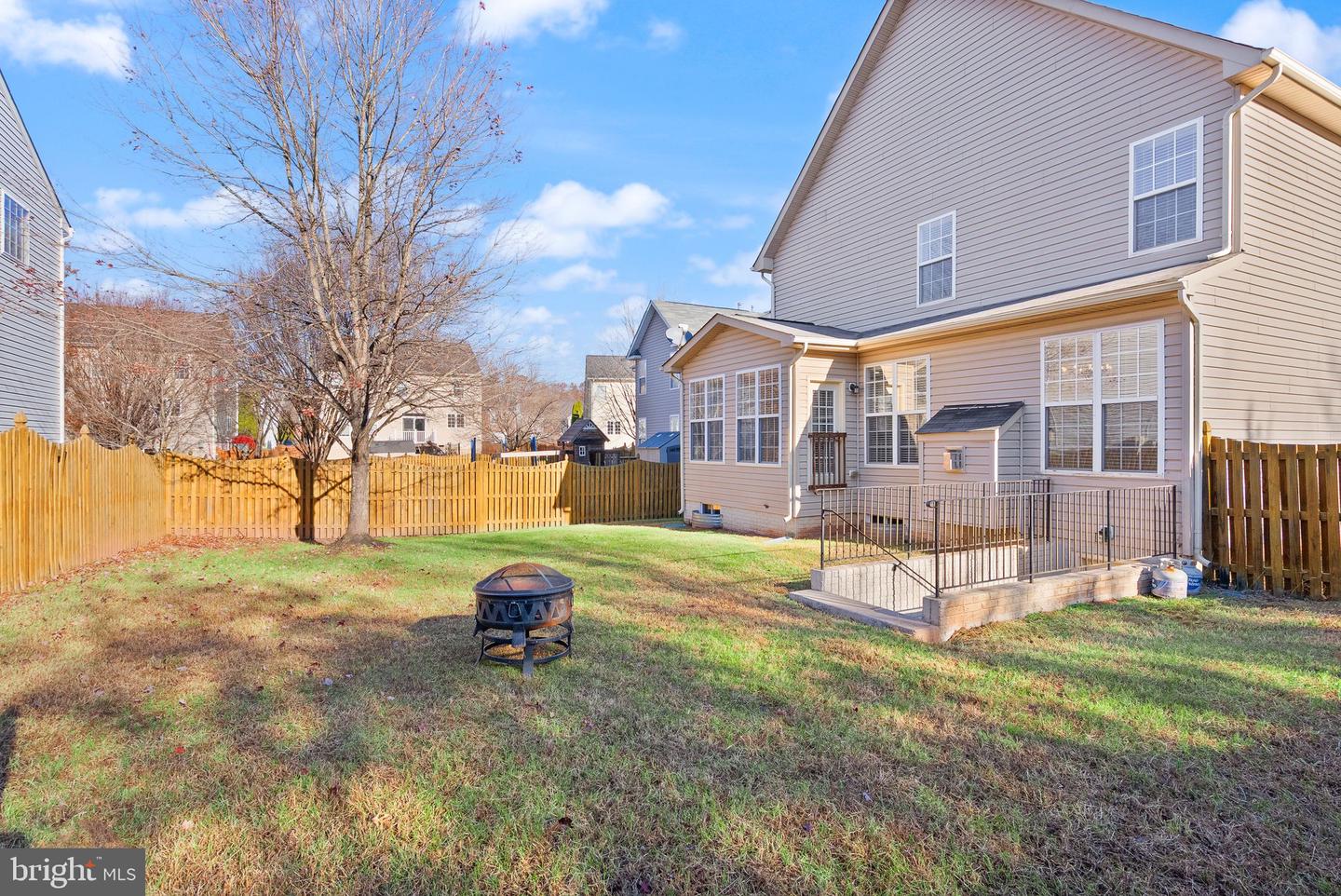 7722 YALTA WAY, GAINESVILLE, Virginia 20155, 4 Bedrooms Bedrooms, 11 Rooms Rooms,3 BathroomsBathrooms,Residential,For sale,7722 YALTA WAY,VAPW2108262 MLS # VAPW2108262