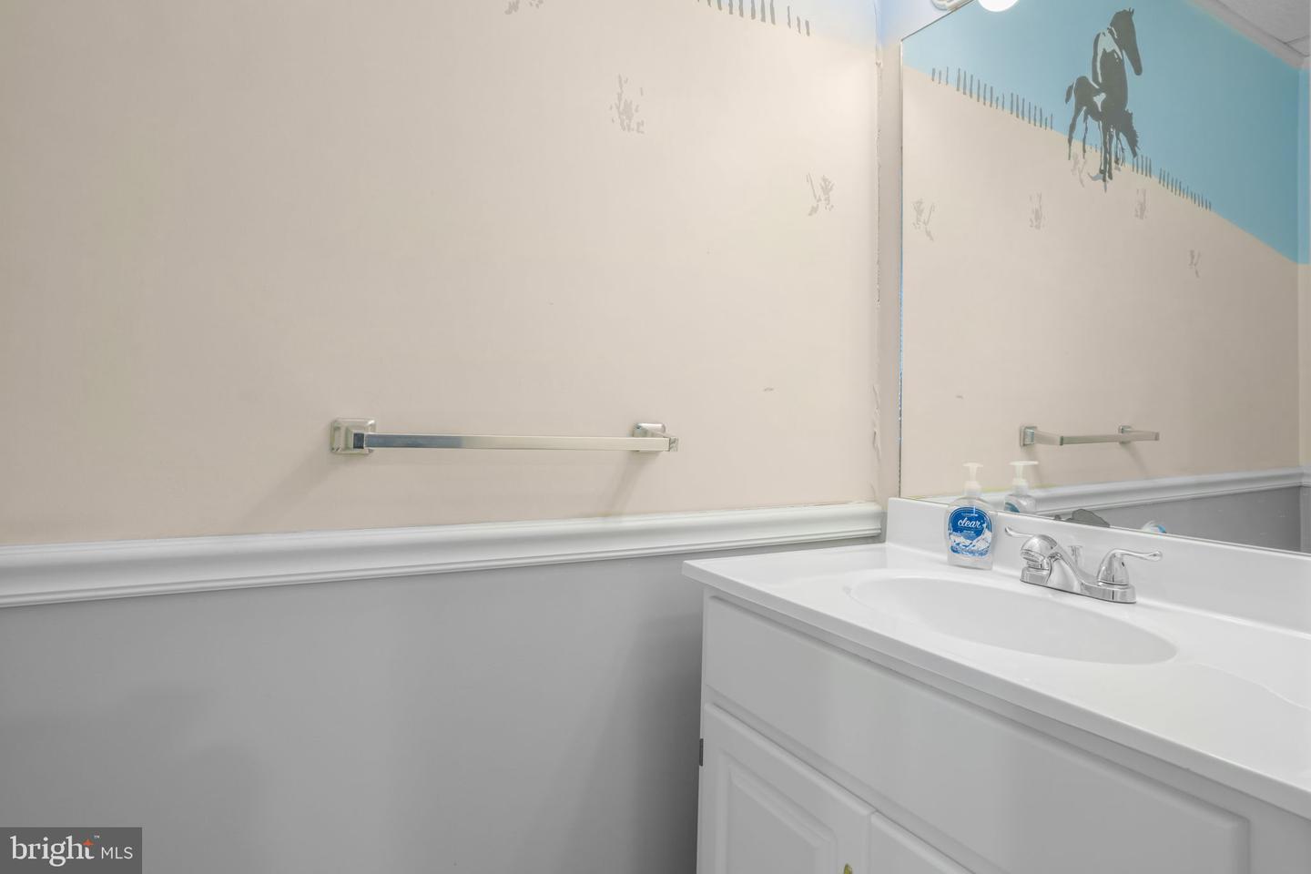 4411 EASTWINDS, CHINCOTEAGUE ISLAND, Virginia 23336, 2 Bedrooms Bedrooms, ,2 BathroomsBathrooms,Residential,For sale,4411 EASTWINDS,VAAC2002422 MLS # VAAC2002422