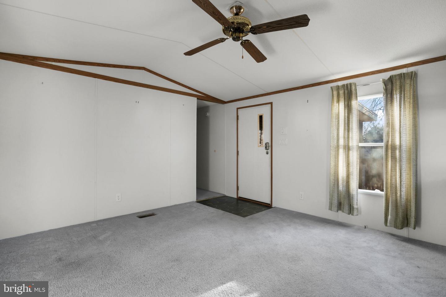 5186 COLEYS LN, CHINCOTEAGUE ISLAND, Virginia 23336, 3 Bedrooms Bedrooms, ,2 BathroomsBathrooms,Residential,For sale,5186 COLEYS LN,VAAC2002424 MLS # VAAC2002424 5186 COLEYS LN, CHINCOTEAGUE ISLAND, Virginia 23336, 3 Bedrooms Bedrooms, ,2 BathroomsBathrooms,Residential,For sale,5186 COLEYS LN,VAAC2002424 MLS # VAAC2002424