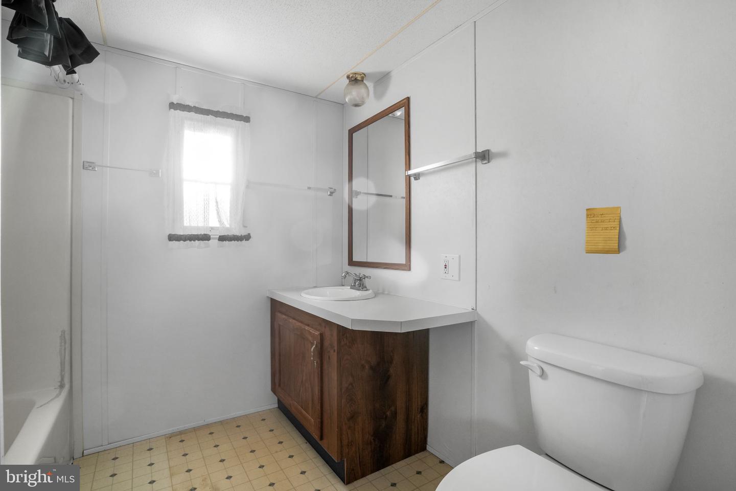 5186 COLEYS LN, CHINCOTEAGUE ISLAND, Virginia 23336, 3 Bedrooms Bedrooms, ,2 BathroomsBathrooms,Residential,For sale,5186 COLEYS LN,VAAC2002424 MLS # VAAC2002424 5186 COLEYS LN, CHINCOTEAGUE ISLAND, Virginia 23336, 3 Bedrooms Bedrooms, ,2 BathroomsBathrooms,Residential,For sale,5186 COLEYS LN,VAAC2002424 MLS # VAAC2002424