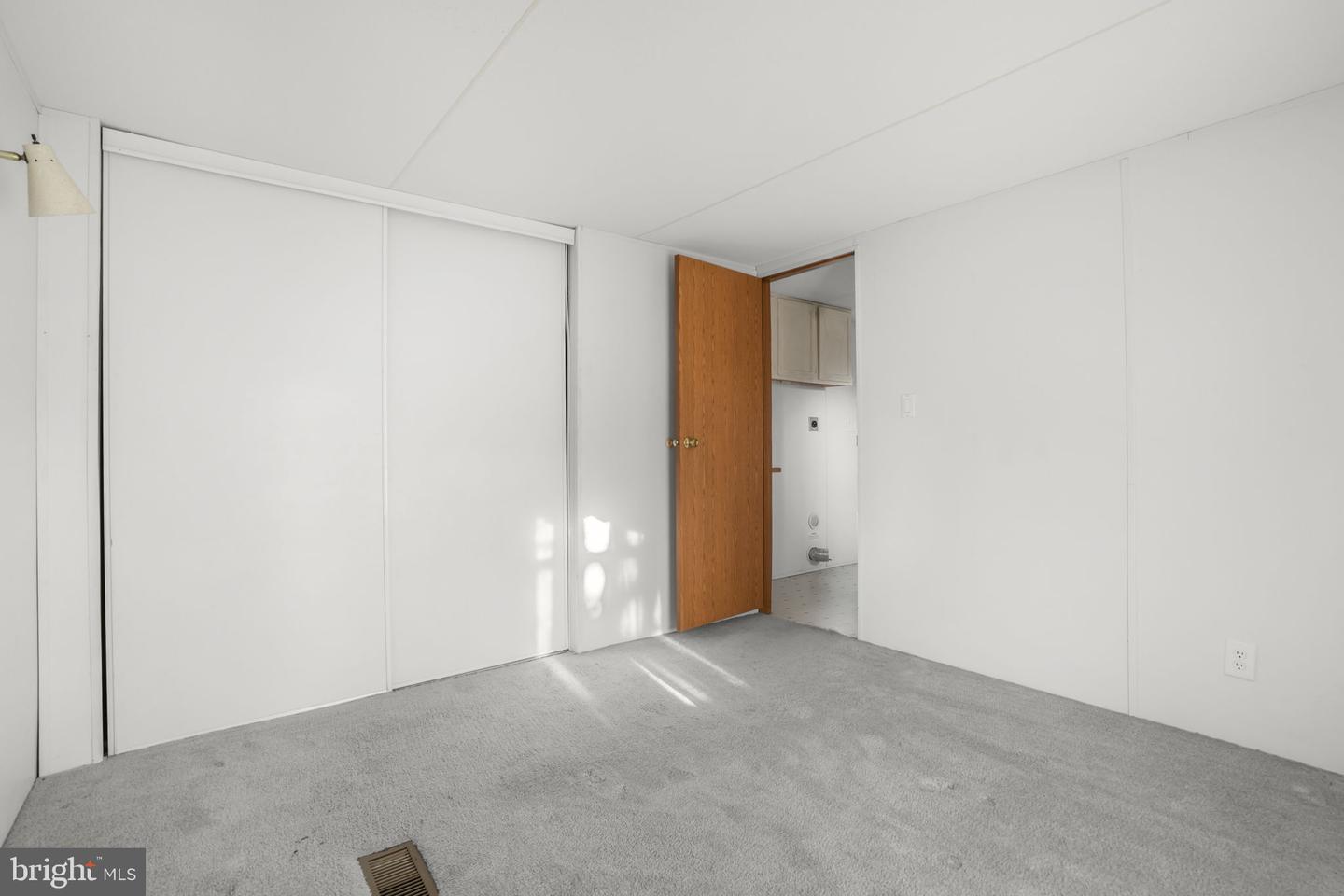 5186 COLEYS LN, CHINCOTEAGUE ISLAND, Virginia 23336, 3 Bedrooms Bedrooms, ,2 BathroomsBathrooms,Residential,For sale,5186 COLEYS LN,VAAC2002424 MLS # VAAC2002424 5186 COLEYS LN, CHINCOTEAGUE ISLAND, Virginia 23336, 3 Bedrooms Bedrooms, ,2 BathroomsBathrooms,Residential,For sale,5186 COLEYS LN,VAAC2002424 MLS # VAAC2002424