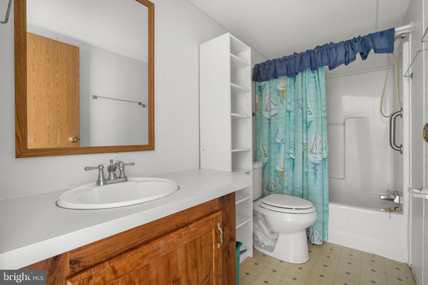 5186 COLEYS LN, CHINCOTEAGUE ISLAND, Virginia 23336, 3 Bedrooms Bedrooms, ,2 BathroomsBathrooms,Residential,For sale,5186 COLEYS LN,VAAC2002424 MLS # VAAC2002424 5186 COLEYS LN, CHINCOTEAGUE ISLAND, Virginia 23336, 3 Bedrooms Bedrooms, ,2 BathroomsBathrooms,Residential,For sale,5186 COLEYS LN,VAAC2002424 MLS # VAAC2002424