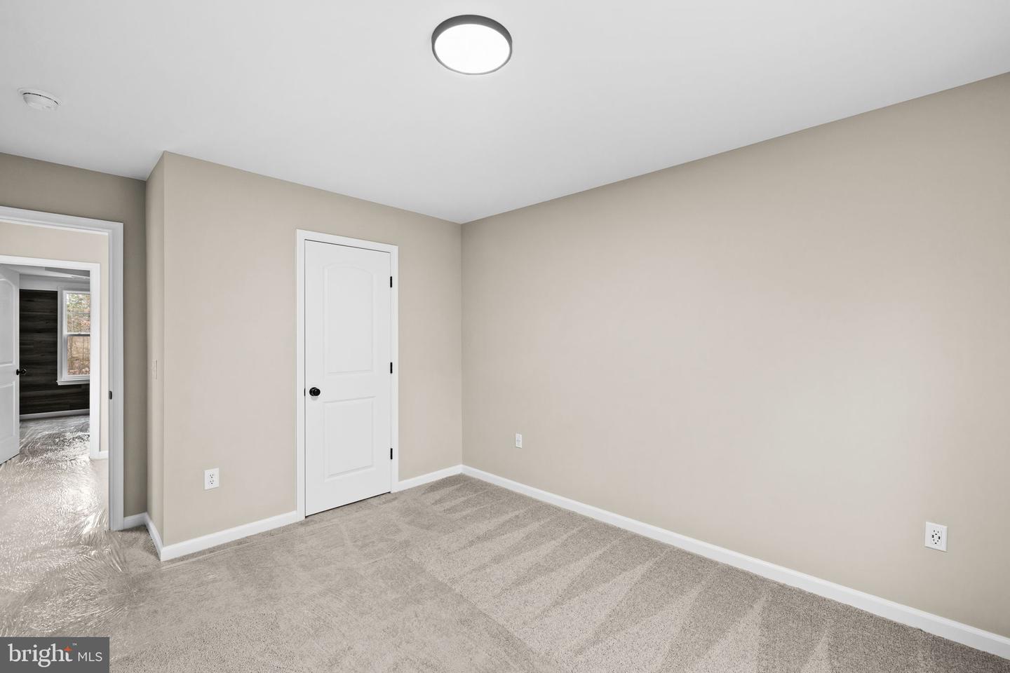 10912 THIEL CT, SPOTSYLVANIA, Virginia 22551, 4 Bedrooms Bedrooms, ,2 BathroomsBathrooms,Residential,For sale,10912 THIEL CT,VASP2037824 MLS # VASP2037824