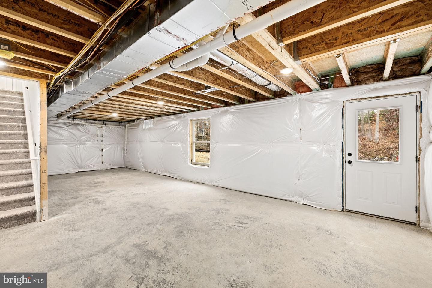 10912 THIEL CT, SPOTSYLVANIA, Virginia 22551, 4 Bedrooms Bedrooms, ,2 BathroomsBathrooms,Residential,For sale,10912 THIEL CT,VASP2037824 MLS # VASP2037824