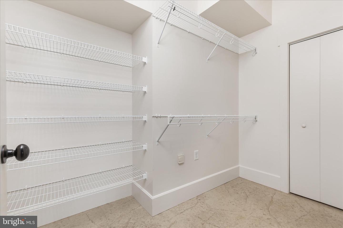 2996 HAWK LN, BROADWAY, Virginia 22815, 5 Bedrooms Bedrooms, ,3 BathroomsBathrooms,Residential,For sale,2996 HAWK LN,VARO2002754 MLS # VARO2002754