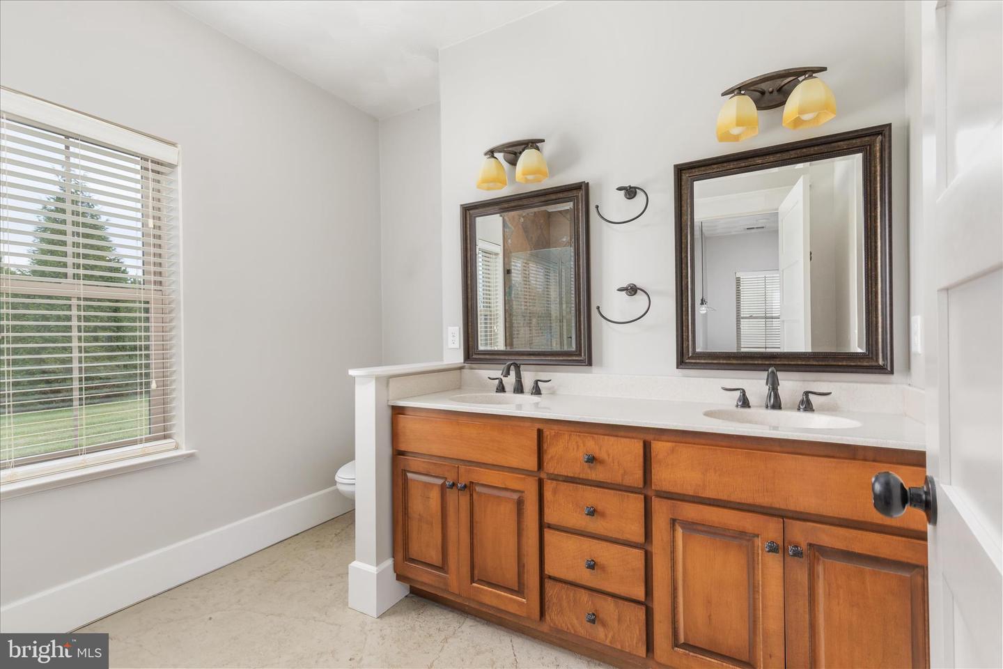 2996 HAWK LN, BROADWAY, Virginia 22815, 5 Bedrooms Bedrooms, ,3 BathroomsBathrooms,Residential,For sale,2996 HAWK LN,VARO2002754 MLS # VARO2002754