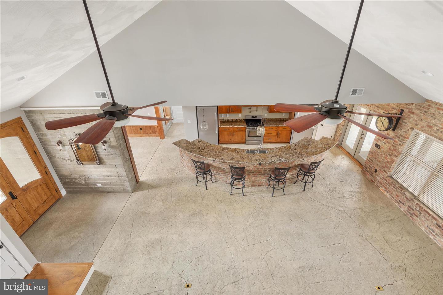 2996 HAWK LN, BROADWAY, Virginia 22815, 5 Bedrooms Bedrooms, ,3 BathroomsBathrooms,Residential,For sale,2996 HAWK LN,VARO2002754 MLS # VARO2002754