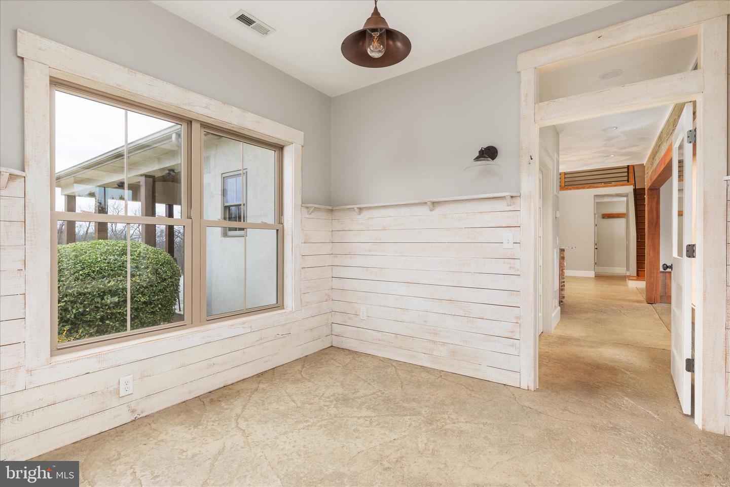 2996 HAWK LN, BROADWAY, Virginia 22815, 5 Bedrooms Bedrooms, ,3 BathroomsBathrooms,Residential,For sale,2996 HAWK LN,VARO2002754 MLS # VARO2002754