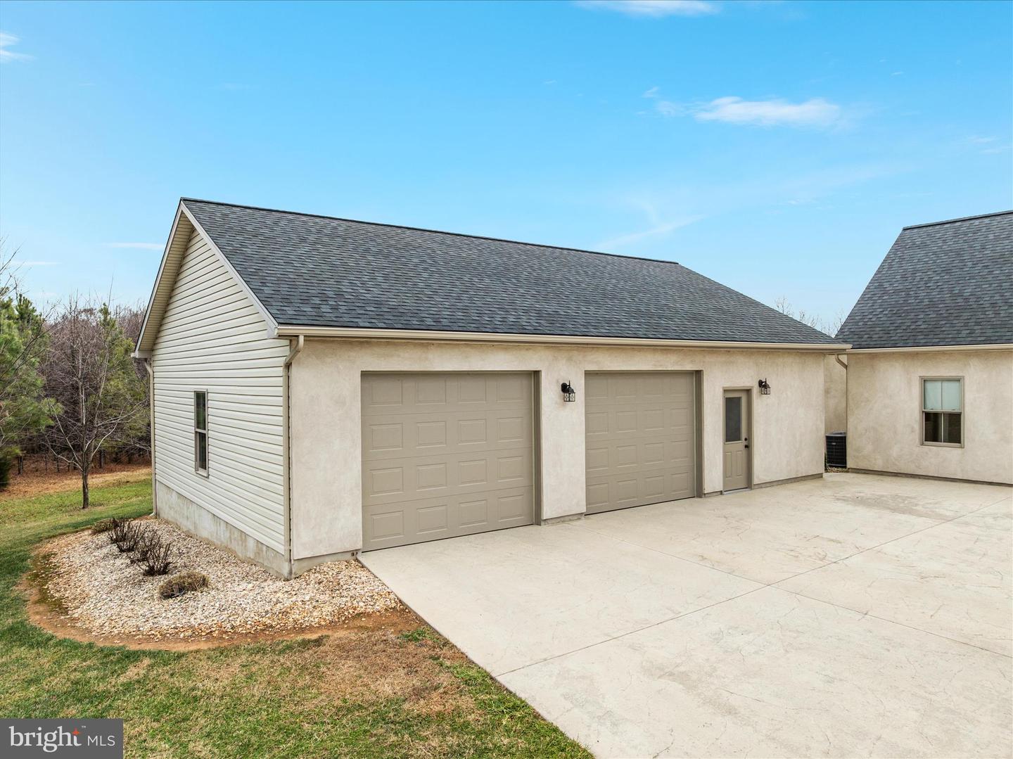 2996 HAWK LN, BROADWAY, Virginia 22815, 5 Bedrooms Bedrooms, ,3 BathroomsBathrooms,Residential,For sale,2996 HAWK LN,VARO2002754 MLS # VARO2002754