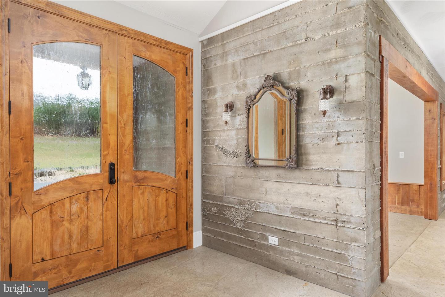 2996 HAWK LN, BROADWAY, Virginia 22815, 5 Bedrooms Bedrooms, ,3 BathroomsBathrooms,Residential,For sale,2996 HAWK LN,VARO2002754 MLS # VARO2002754