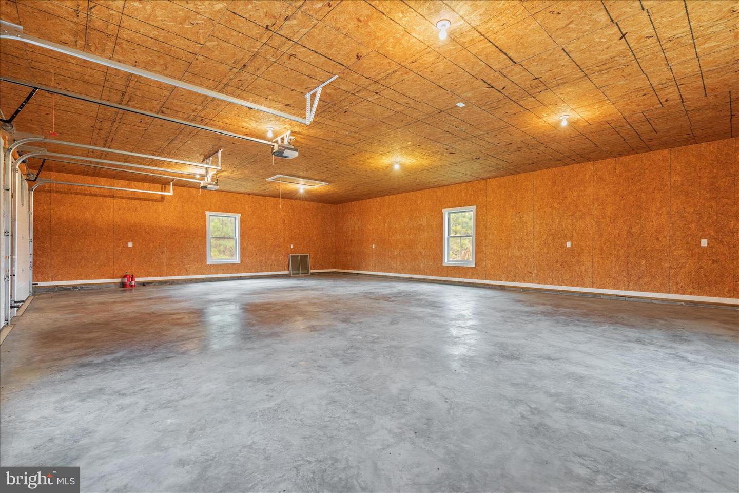 2996 HAWK LN, BROADWAY, Virginia 22815, 5 Bedrooms Bedrooms, ,3 BathroomsBathrooms,Residential,For sale,2996 HAWK LN,VARO2002754 MLS # VARO2002754