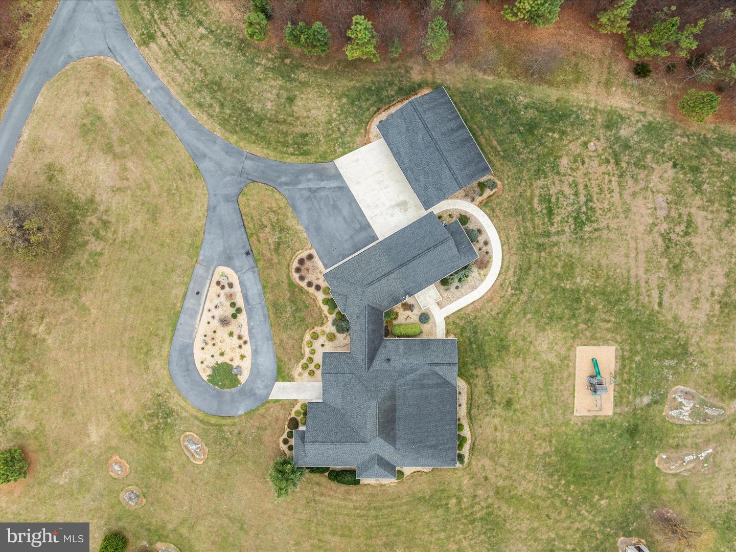 2996 HAWK LN, BROADWAY, Virginia 22815, 5 Bedrooms Bedrooms, ,3 BathroomsBathrooms,Residential,For sale,2996 HAWK LN,VARO2002754 MLS # VARO2002754