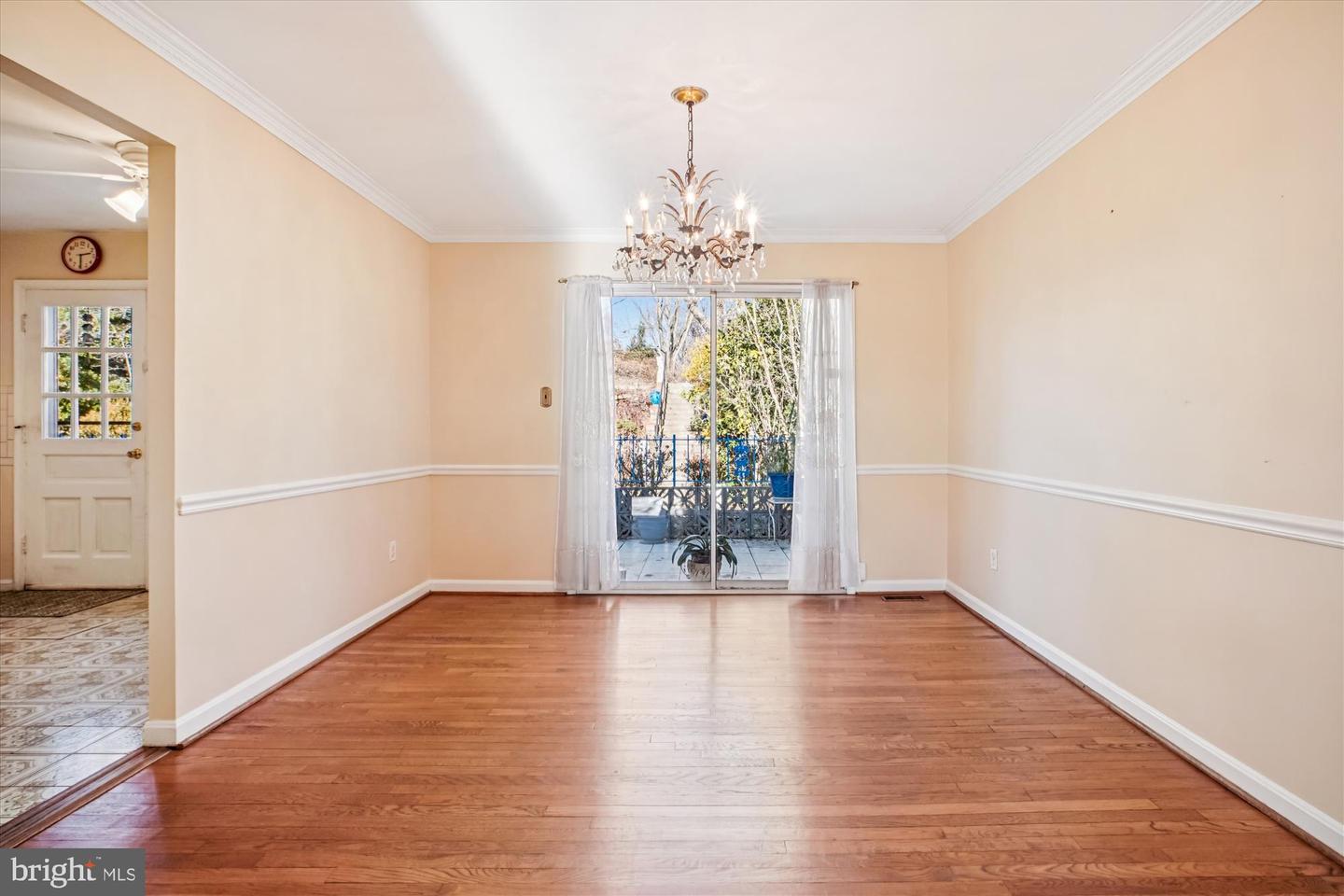 6144 CHESTERBROOK RD, MCLEAN, Virginia 22101, 3 Bedrooms Bedrooms, ,2 BathroomsBathrooms,Residential,For sale,6144 CHESTERBROOK RD,VAFX2280464 MLS # VAFX2280464