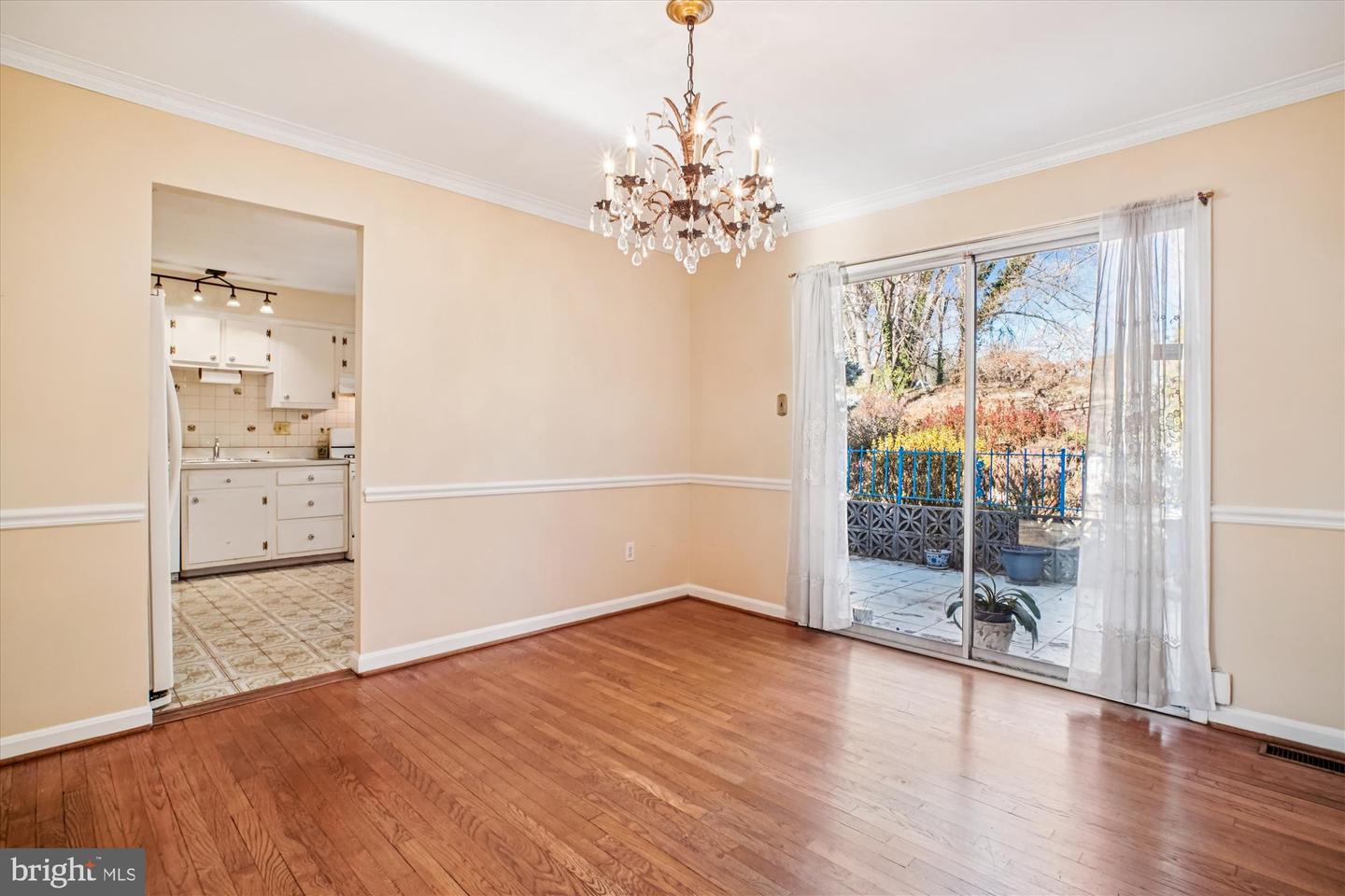 6144 CHESTERBROOK RD, MCLEAN, Virginia 22101, 3 Bedrooms Bedrooms, ,2 BathroomsBathrooms,Residential,For sale,6144 CHESTERBROOK RD,VAFX2280464 MLS # VAFX2280464