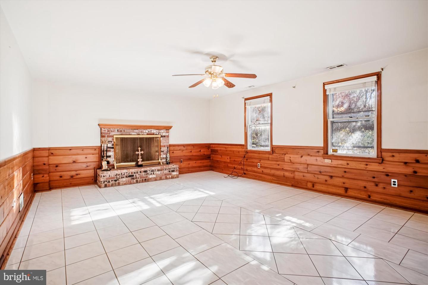 6144 CHESTERBROOK RD, MCLEAN, Virginia 22101, 3 Bedrooms Bedrooms, ,2 BathroomsBathrooms,Residential,For sale,6144 CHESTERBROOK RD,VAFX2280464 MLS # VAFX2280464