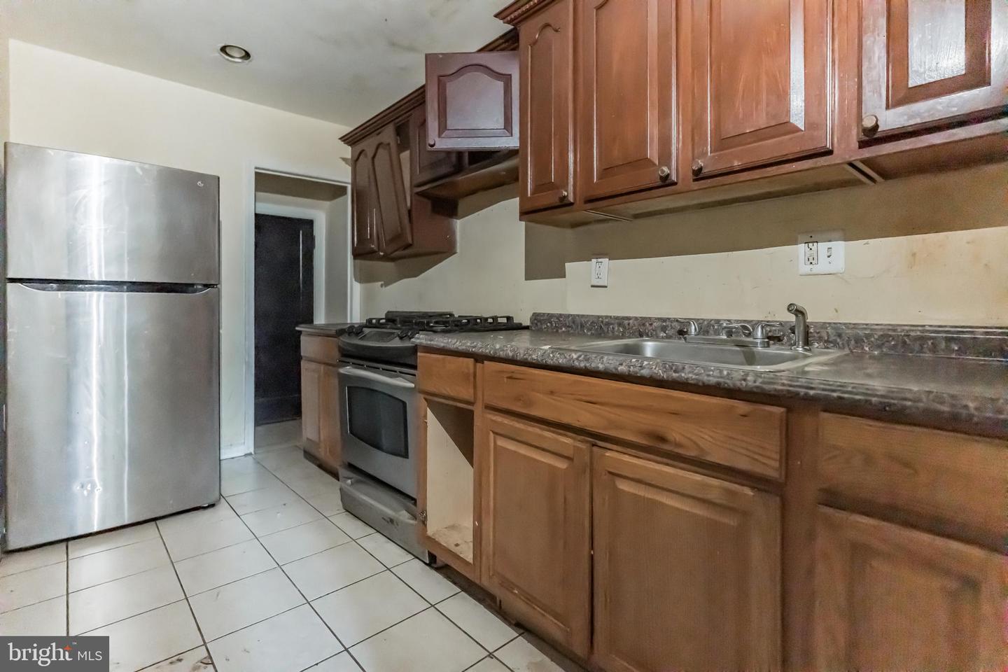 133 LONGFELLOW ST NW, WASHINGTON, District Of Columbia 20011, 3 Bedrooms Bedrooms, ,2 BathroomsBathrooms,Residential,For sale,133 LONGFELLOW ST NW,DCDC2233052 MLS # DCDC2233052