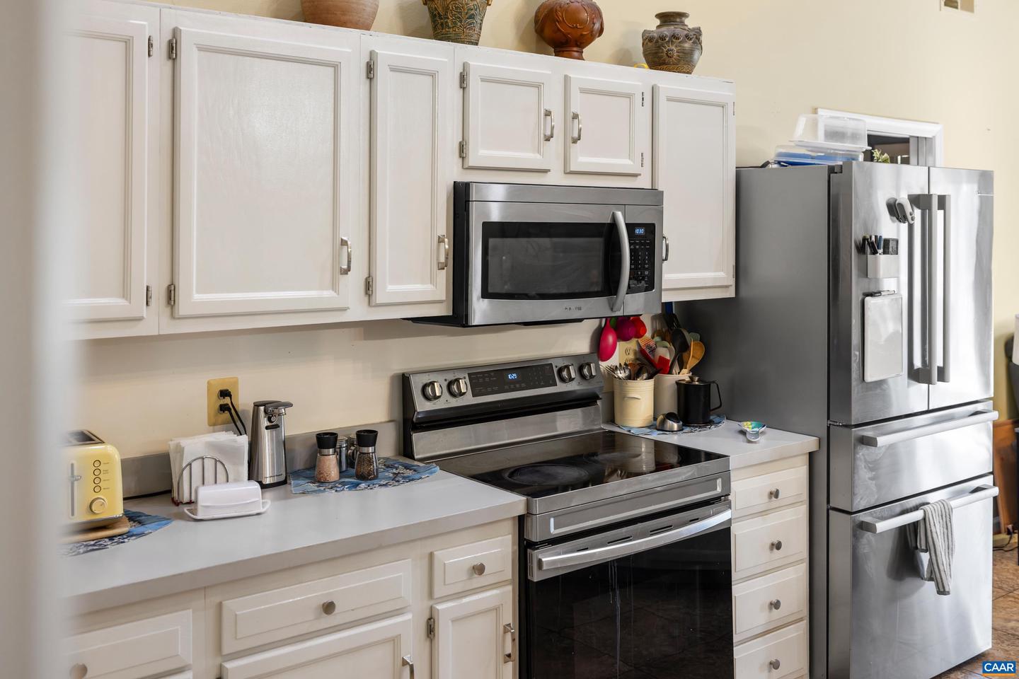 465 HIDDEN RIDGE RD, CHARLOTTESVILLE, Virginia 22902, 3 Bedrooms Bedrooms, ,2 BathroomsBathrooms,Residential,For sale,465 HIDDEN RIDGE RD,671464 MLS # 671464